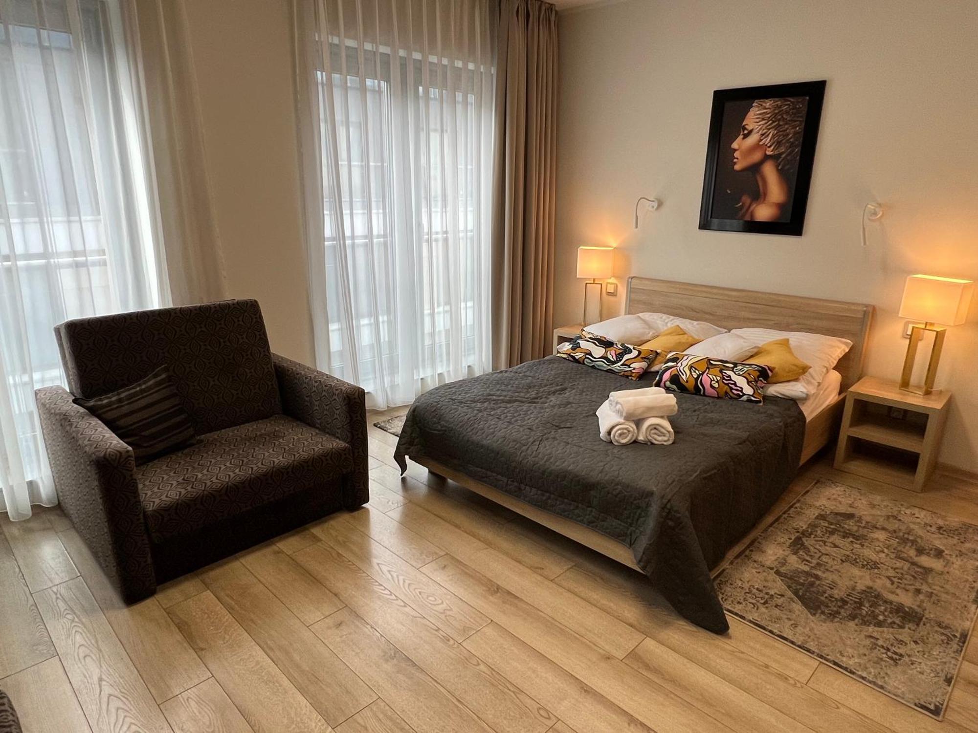 I&M Apartments Krawiecka Вроцлав Экстерьер фото